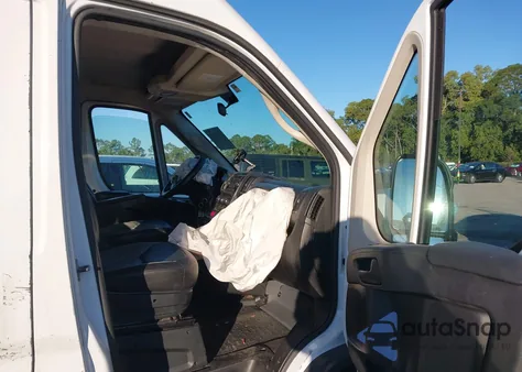 2018 Ram Promaster 2500 High Roof 159 Wb z USA, uszkodzony, nr VIN 3C6TRVDGXJE124297